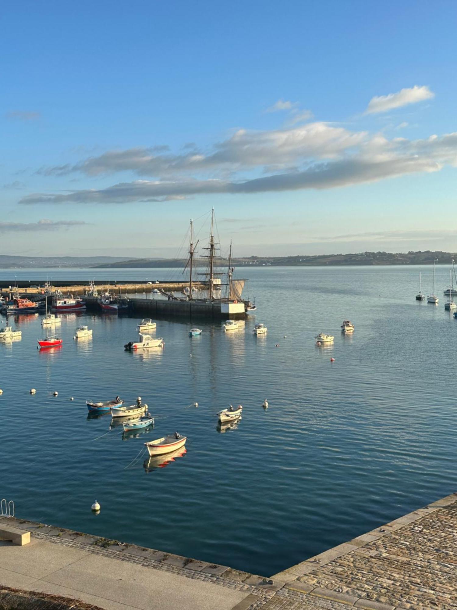 Appartement Design VIII - Port Rosmeur - Sublime Vue Mer Douarnenez Kültér fotó
